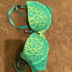 Victoria secret bra
